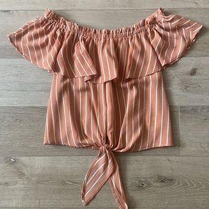5/$25 Boutique off-the-shoulder top/NWT